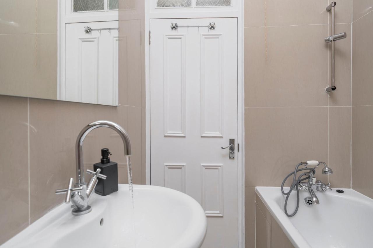 Kensington Nest Serviced Town House London Exterior foto